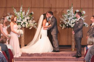 Best Orlando Wedding photographer captures Winter Park wedding at Calvray Church and Winter Park Women's Club with blush wedding