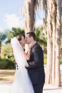 Top Orlando wedding photographer captures beachy outdoor wedding on the lake at Paradise Cove