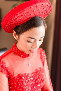 Top Orlando wedding photographer captures rustic chic DIY wedding at the Holy Trinity Reception Center including traditional Vietnamese tea ceremony