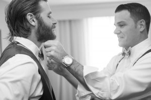 Orlando wedding photographer captures Groom and groomsmen getting ready for Veranda at Thornton park wedding downtown