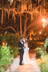 Orlando wedding photography and videography team capture romantic and fun wedding day in Tavares Florida
