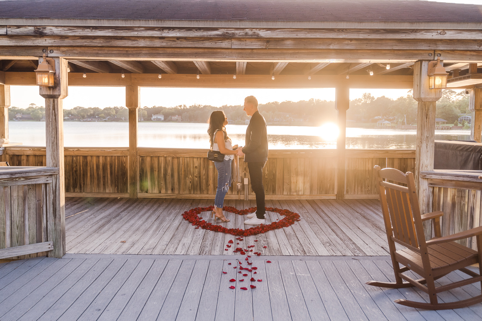 Location to propose in Orlando Florida with a surprise photographer