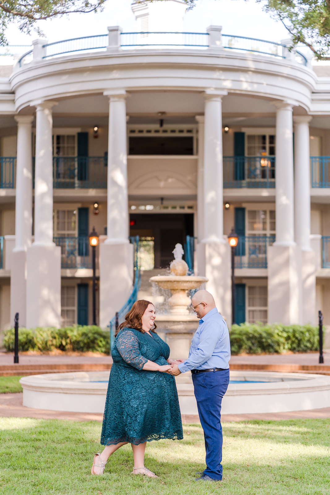 Orlando engagement photographer captures session at Port Orleans Riverside with plus size bride