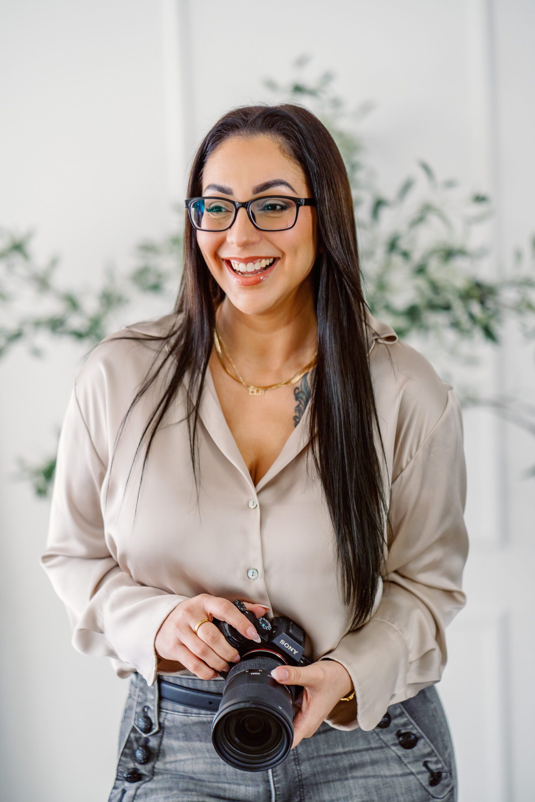 Top rated Orlando engagement and proposal photographer at Disney and Central Florida