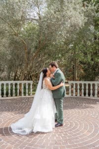 Natural wedding portrait by top Orlando wedding photographer at Harry P. Leu Gardens.